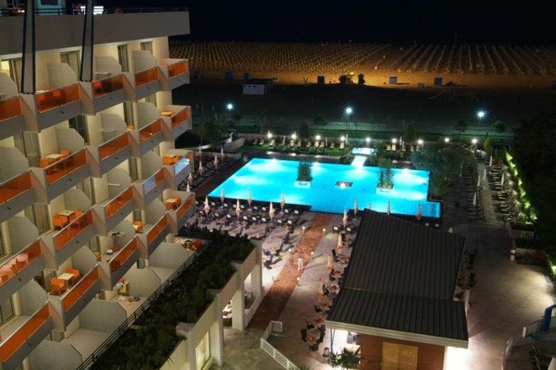 Bibione Palace Hotel Exterior foto